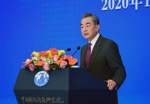王毅部長「中米関係が健全に安定して発展する戦略枠組みを再建」
