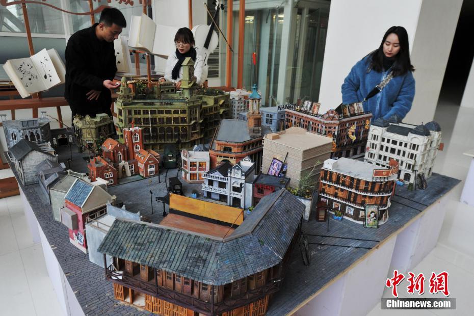 ミニチュア建築模型でオールド上海を復元した蘭州の大学生　甘粛省