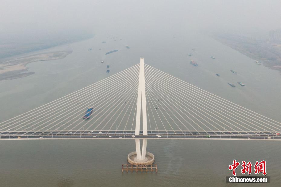 南京長江五橋が開通して運用開始　江蘇省