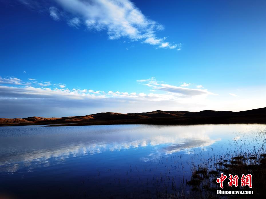 黄河源流の冬景色　まるで絵のような静寂の中の星空と湖　青海省