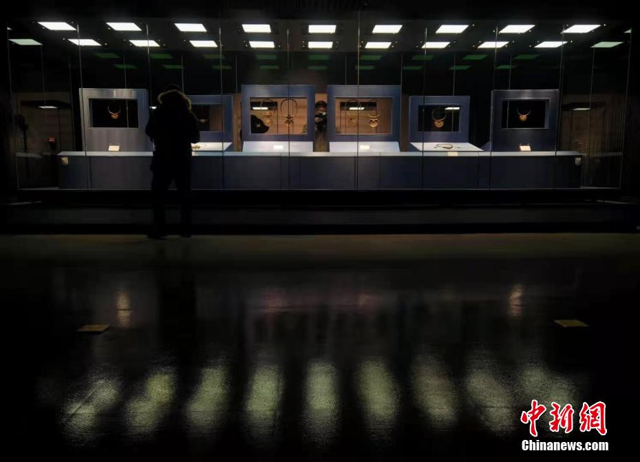 戦国時代から現代までの銀装飾品600点展示する特別展開催　山西省