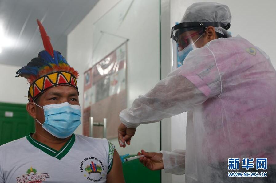 中国製ワクチンへ「信頼」の1票　各国が次々調達