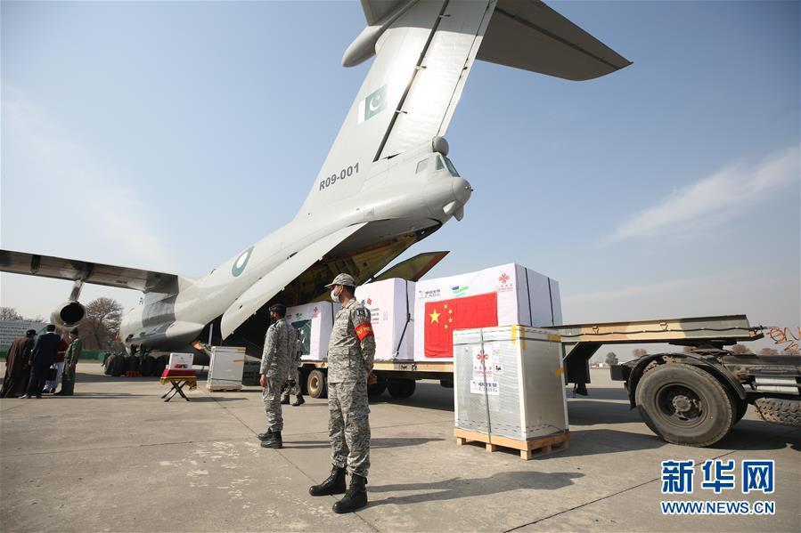 中国政府が対外援助した新型コロナワクチン第1陣がパキスタンに引き渡し
