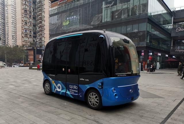 自動運転EVミニバスが重慶市で正式にテスト運用スタート
