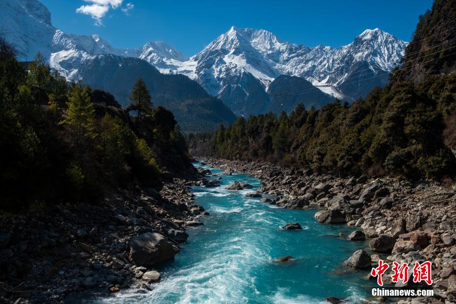 「氷河の里」と言われるチベット波密の美しい風景
