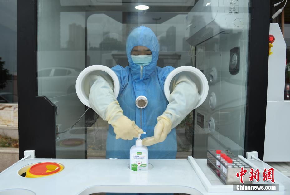 移動式PCR検査検体採取所の使用スタート　浙江省金華