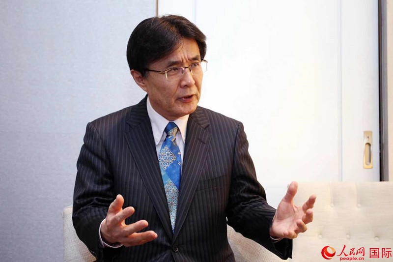 写真：日本の著名な政治経済学者、元参議院議員の浜田和幸氏
