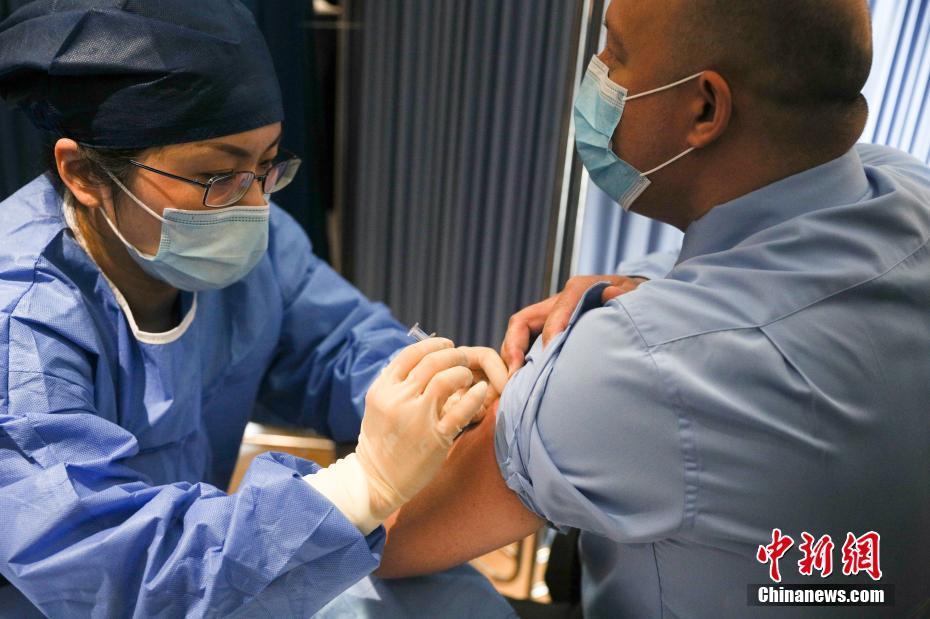 上海市で外国人に対するワクチン予約接種始まる