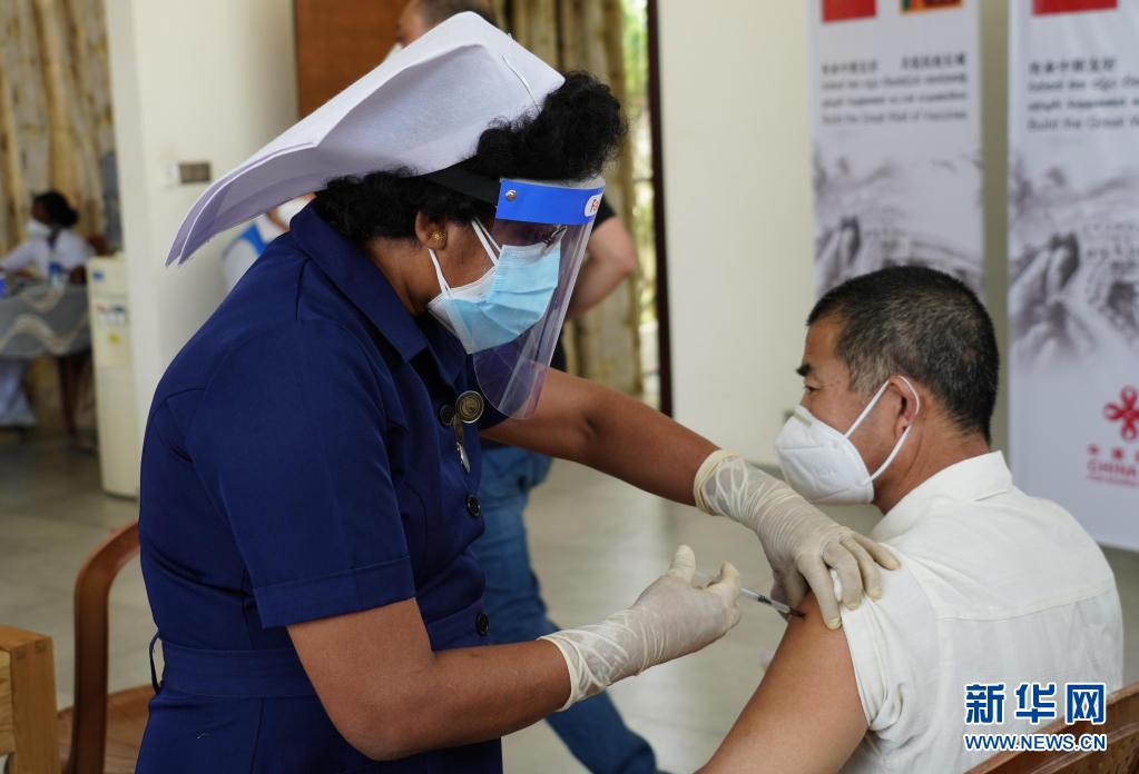 スリランカ在住の中国人が中国産のワクチン接種するプロジェクト開始