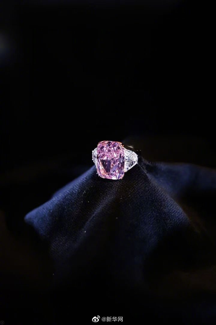 桜色の輝き！15.81カラットのピンクダイヤモンド　上海