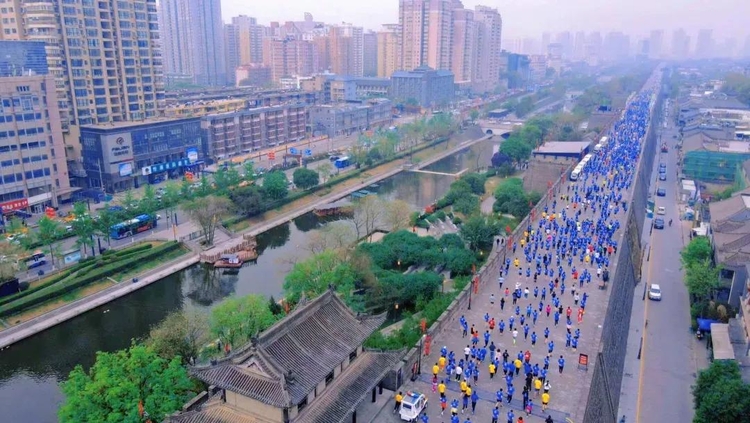 「春には長安へ」　西安市がポスターで中国全土の人々を「招待」