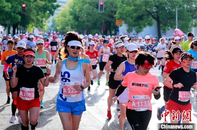 2021年上海国際女子ハーフマラソンマラソンが開催