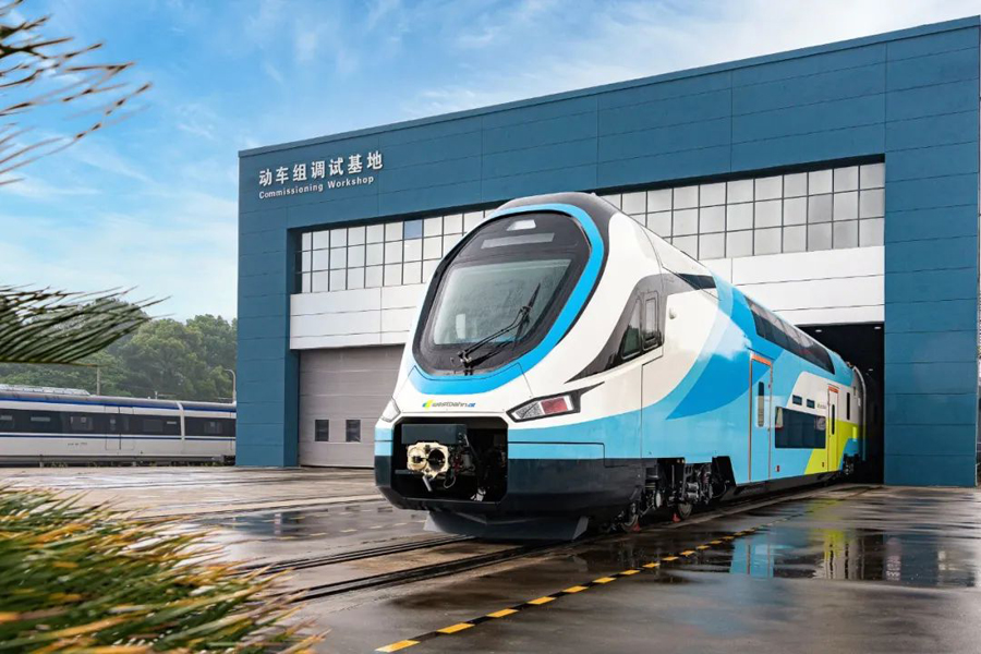 欧州向け輸出の初の2階建て高速鉄道車両がラインオフ　湖南省
