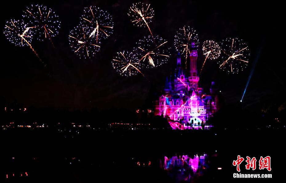 上海ディズニーが5周年アニバーサリーイベントを開催
