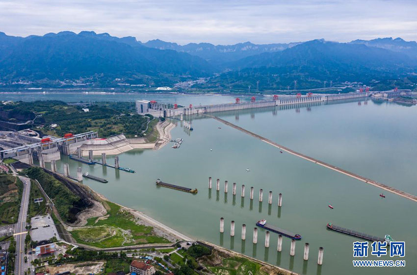 三峡ダムの貨物通過量、18年間16億トン以上に