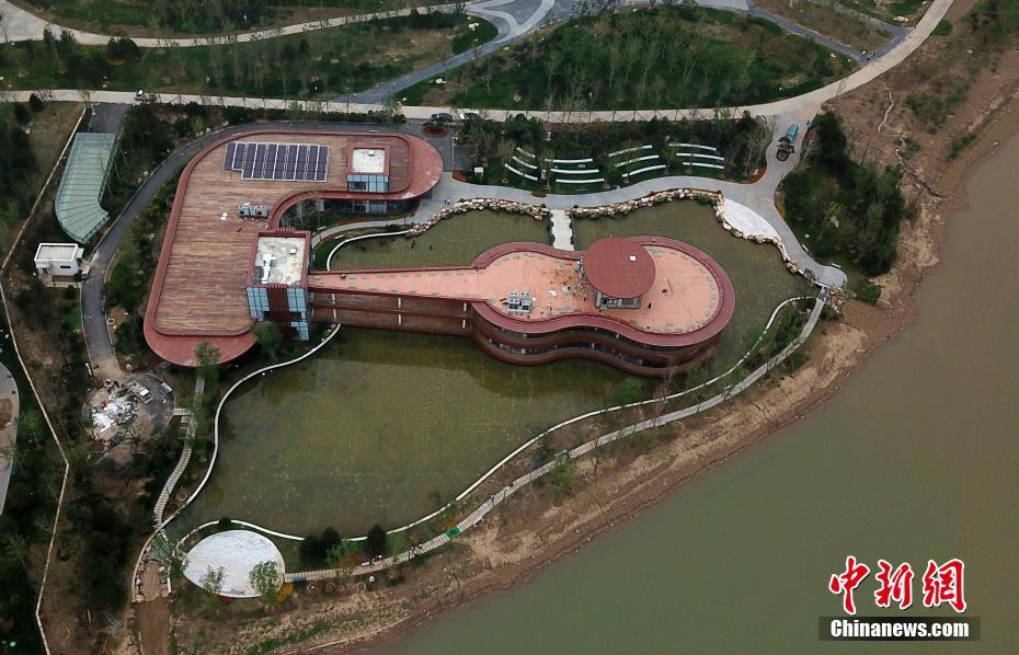7月16日、上空からドローンで撮影した雄安郊野公園衡水展園（撮影・韓氷）。