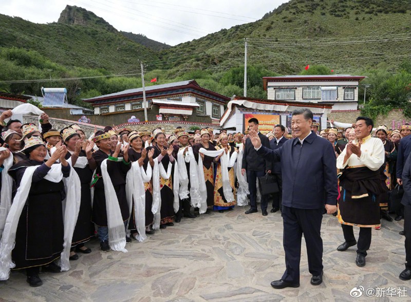 習近平総書記がチベット自治区ニンティ市を視察