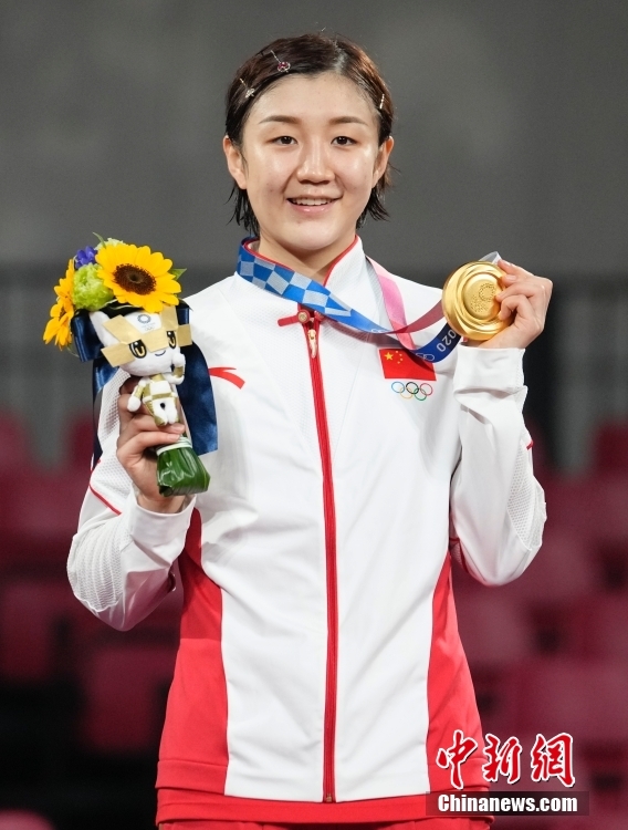 東京五輪卓球女子で陳夢選手が金　銀の孫選手は伊藤選手に感謝の言葉