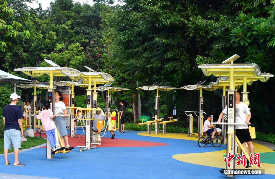 スマート健康器具備えたスポーツ公園が人気　福建省福州