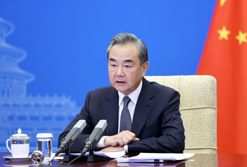 王毅部長「中国、アフガニスタンに2億元相当の緊急支援を決定」