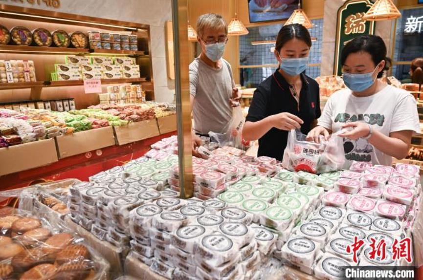 中秋節控え、ご当地「晋式月餅」の製造・販売ピークに　山西省太原