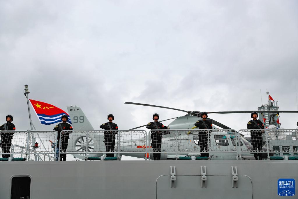 中国海軍第39次護衛艦隊がアデン湾目指し出航