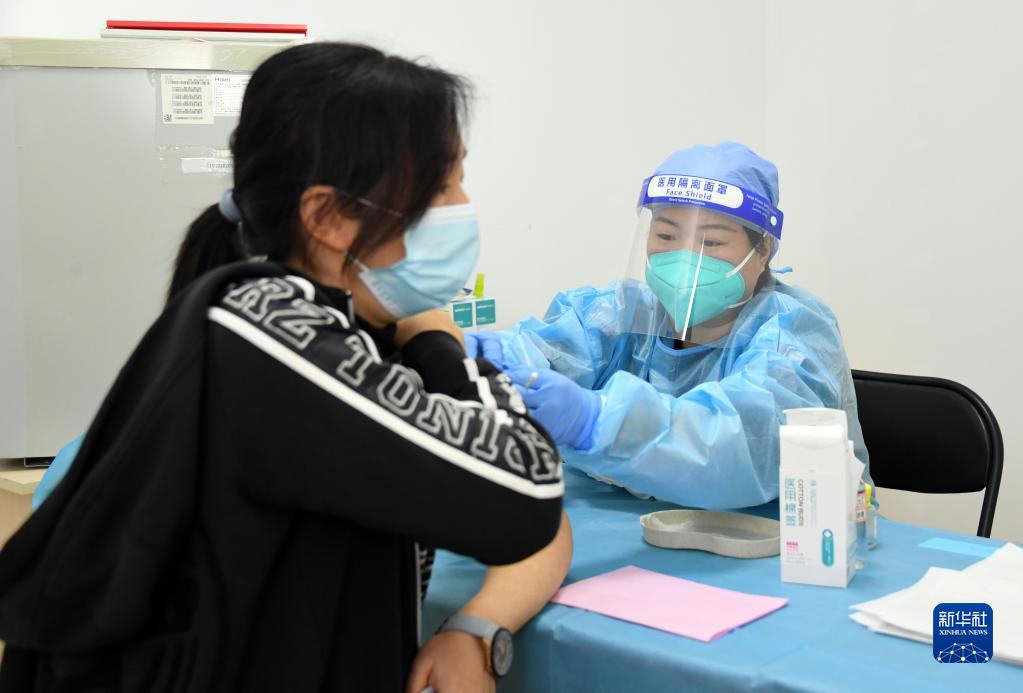新型コロナワクチンのブースター接種を実施中　北京市