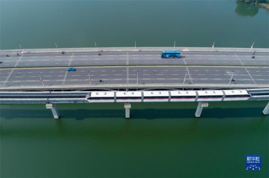 自動運転跨座式モノレール、安徽省で運営開始