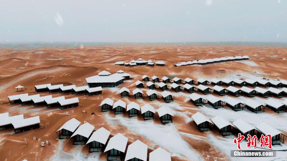 雪と砂漠の絶景広がる寧夏回族自治区の中衛市沙坡頭区