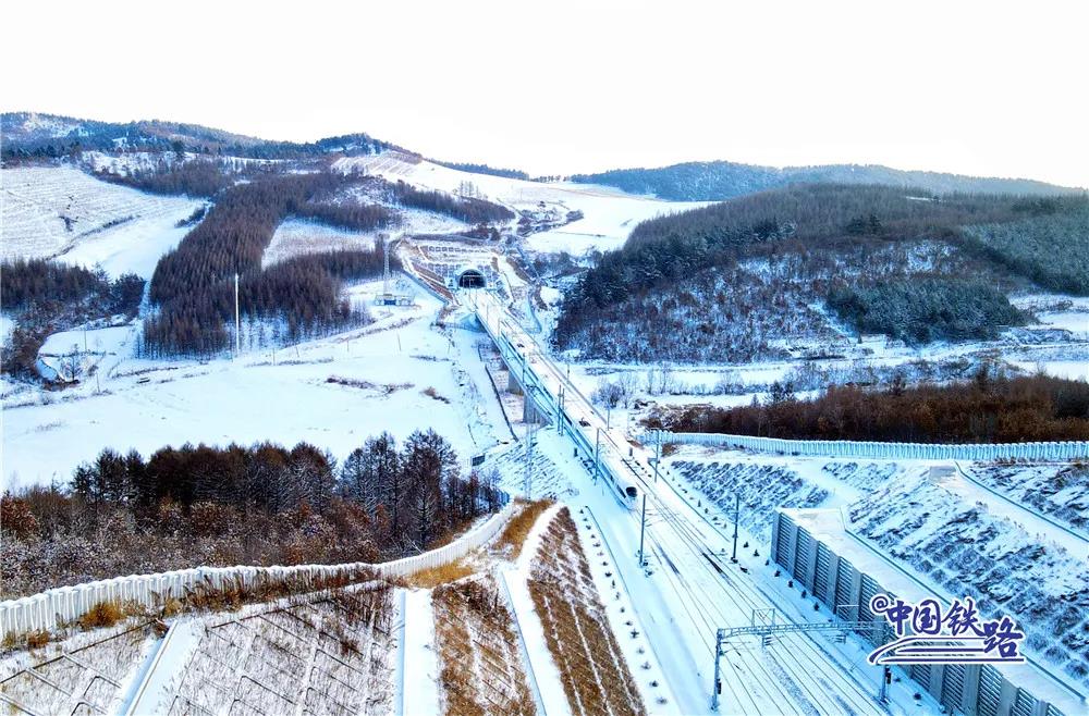 牡佳高速鉄道（画像は中国国家鉄路集団の微信(WeChat) 公式アカウントから）。