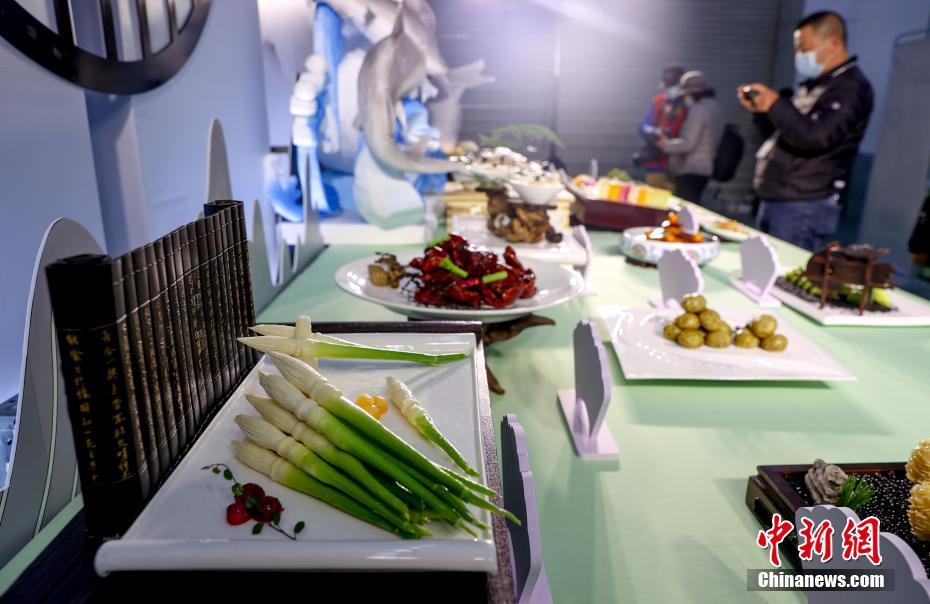 湖北省で湖北料理のグルメ博覧会開幕