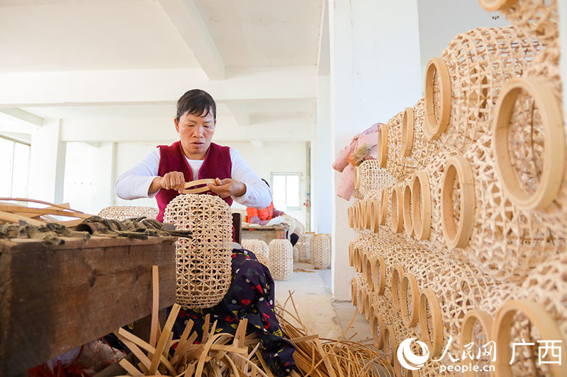 広西チワン族自治区の竹細工が大産業に