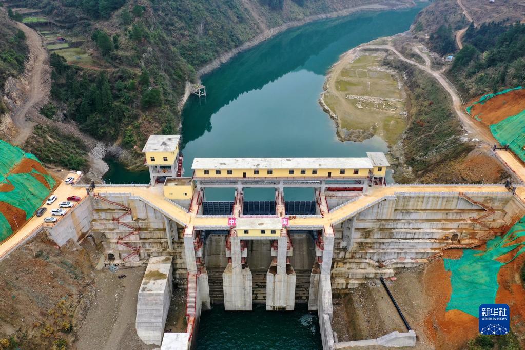 空寨ダムの貯水スタート　貴州省