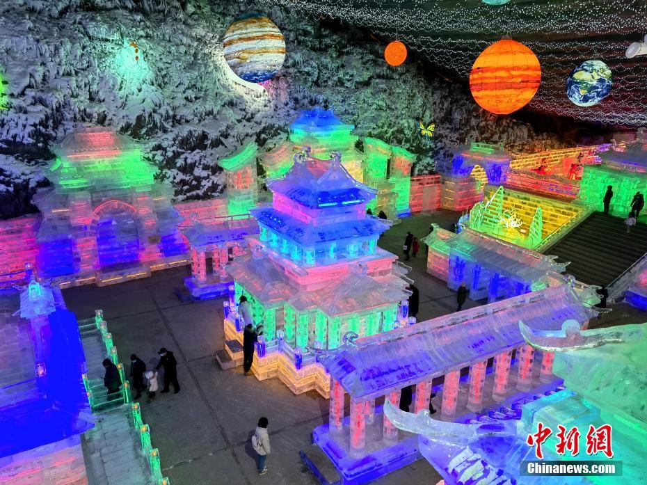 ファンタジックな氷の世界楽しめるイベント開催　北京市延慶区竜慶峡