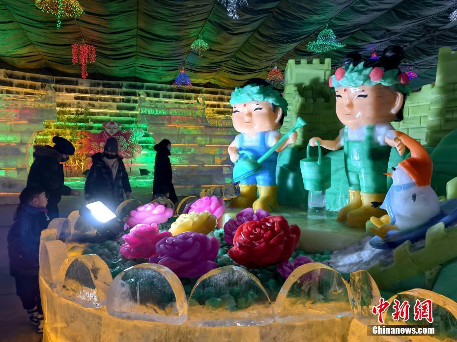 ファンタジックな氷の世界楽しめるイベント開催　北京市延慶区竜慶峡