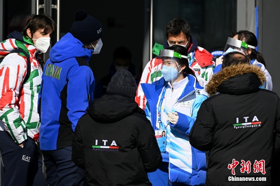 世界各地から選手団が北京冬季五輪選手村に続々到着　北京