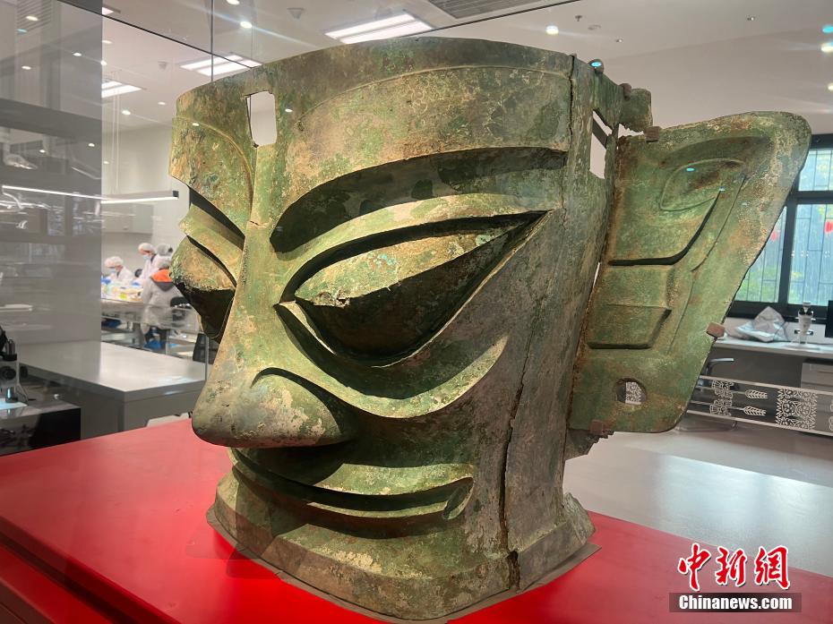 三星堆青銅大面具が正式に一般公開へ　四川省