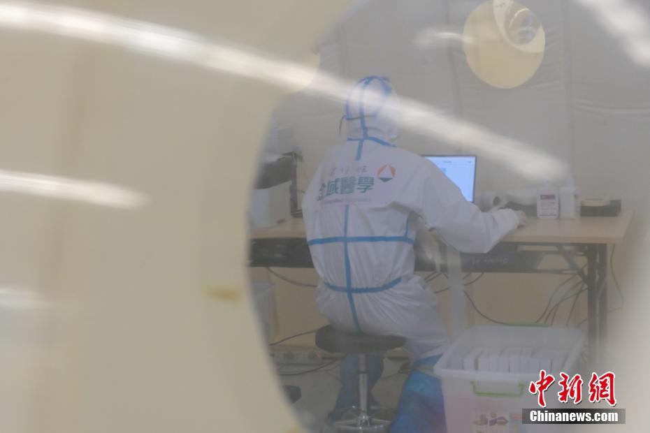 エアーテント型PCR検査実験室「ファルコン号」の運用開始　香港地区