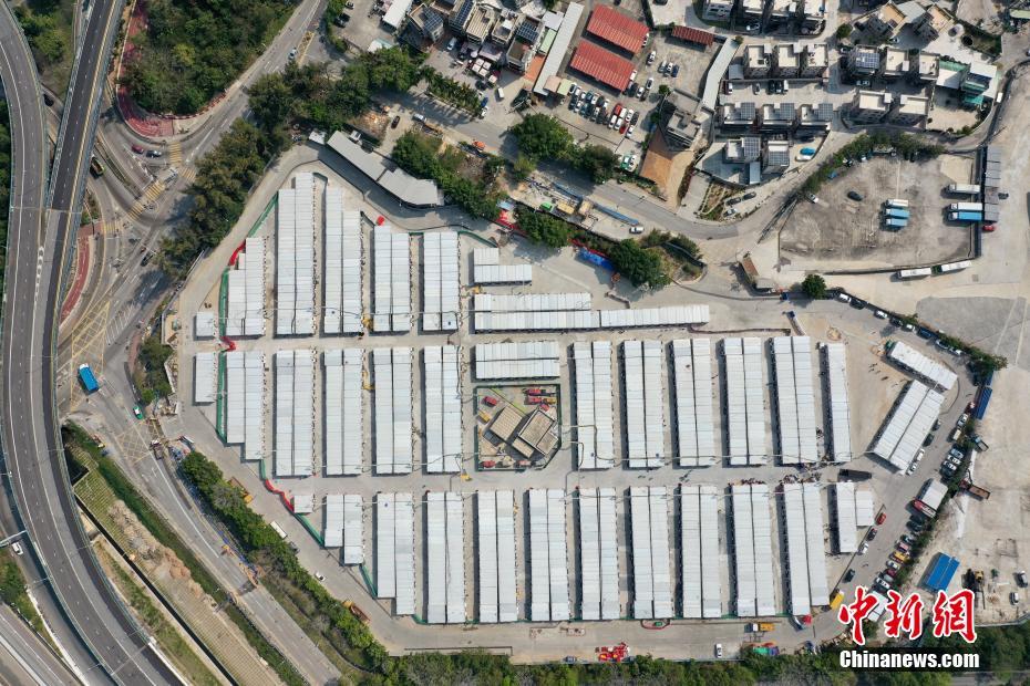上空から撮影した新田コミュニティ隔離施設（撮影・李志華）。