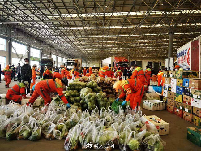 遼寧省が2300トンの生活物資で新型コロナ感染拡大の上海市を支援
