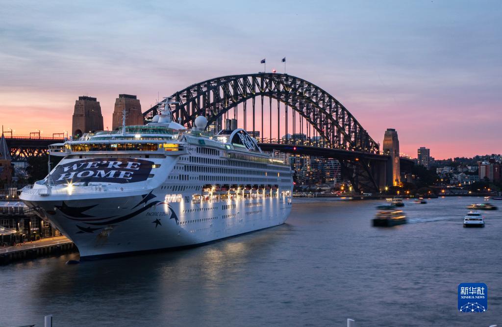 「寄港禁止」から2年ぶりに外洋クルーズ船が入港　豪シドニー
