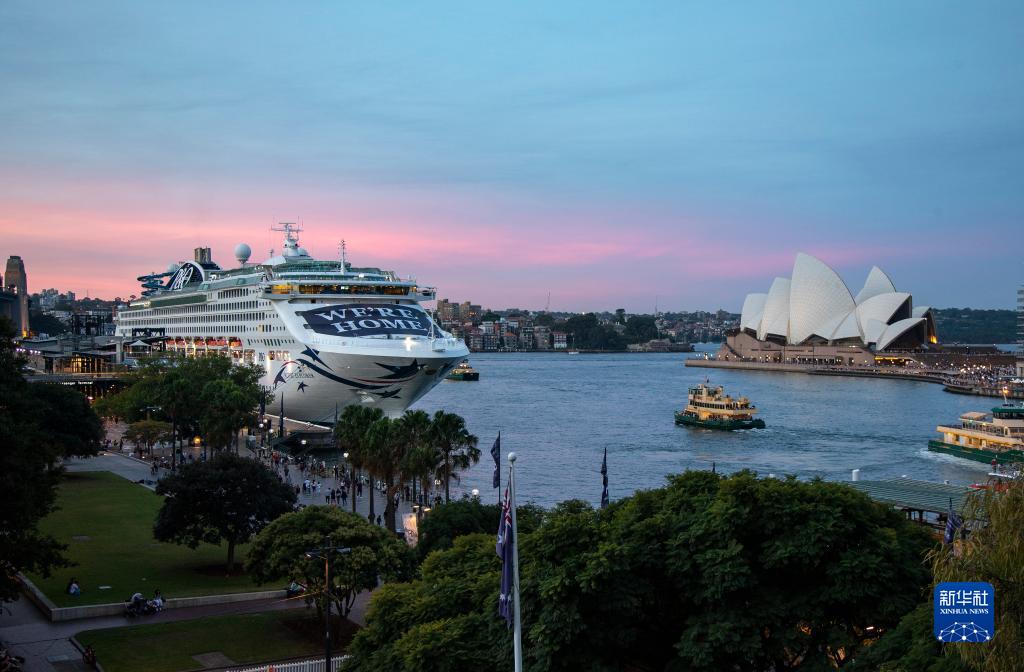 「寄港禁止」から2年ぶりに外洋クルーズ船が入港　豪シドニー