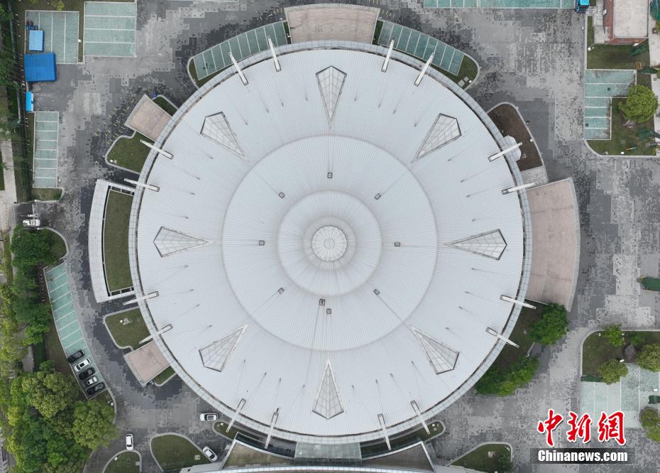 まるでUFO！上空から撮影した2022年杭州アジア競技大会フェンシング会場