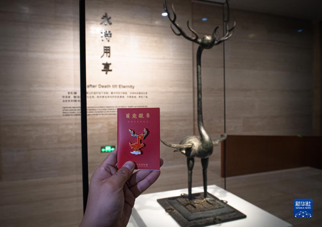愛嬌ある動物の文化財をモチーフにしたグッズが人気に 湖北省博物館