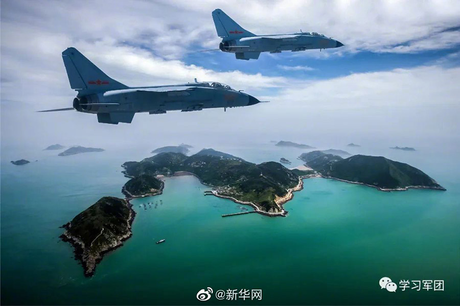 戦闘機パイロットの視点から捉えた広大で美しい中国