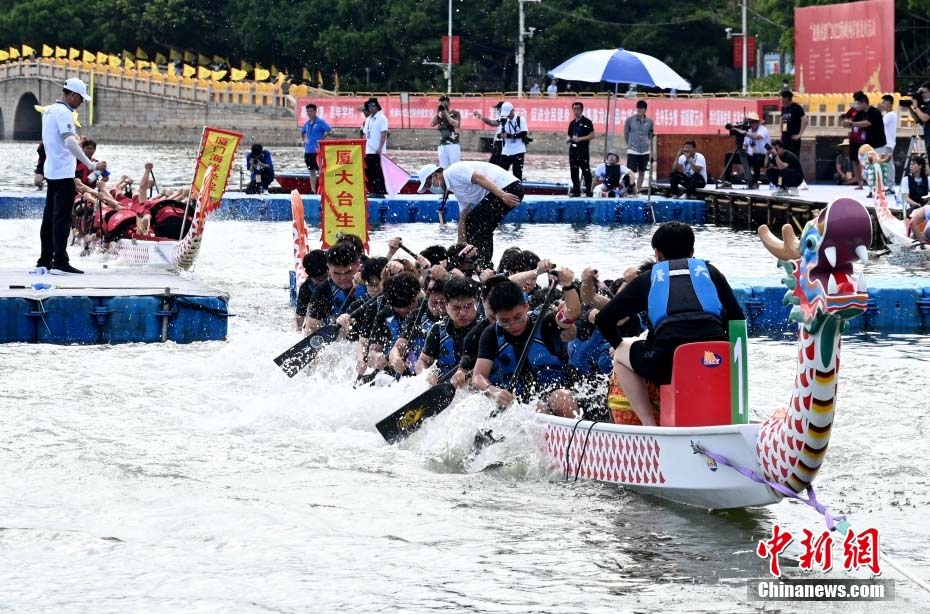 「竜騰虎躍」2022海峡両岸ドラゴンボートレースが開幕