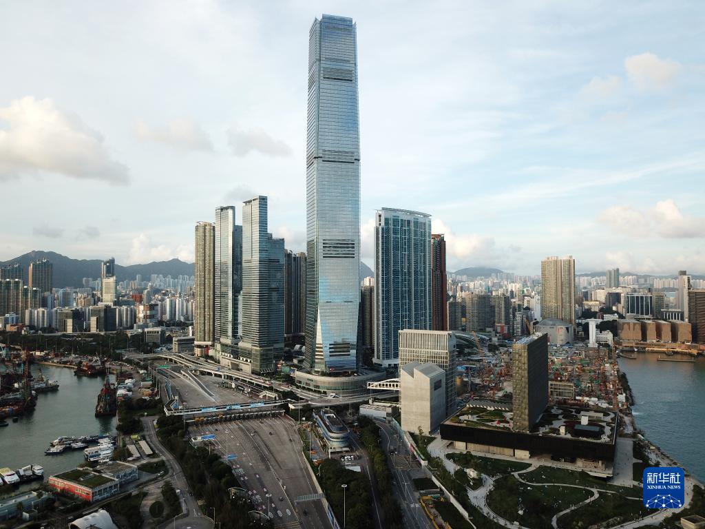 祖国復帰以降に香港地区に建設された大型建築物