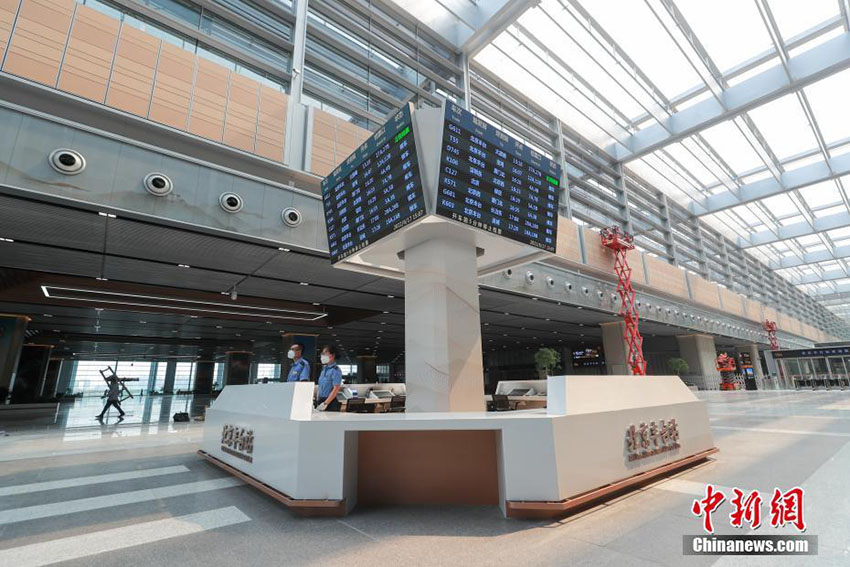 アジア最大の鉄道ターミナル旅客駅「北京豊台駅」が20日に開通