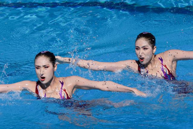 中国の双子姉妹がASのデュエット・テクニカルルーティンで金メダルの快挙