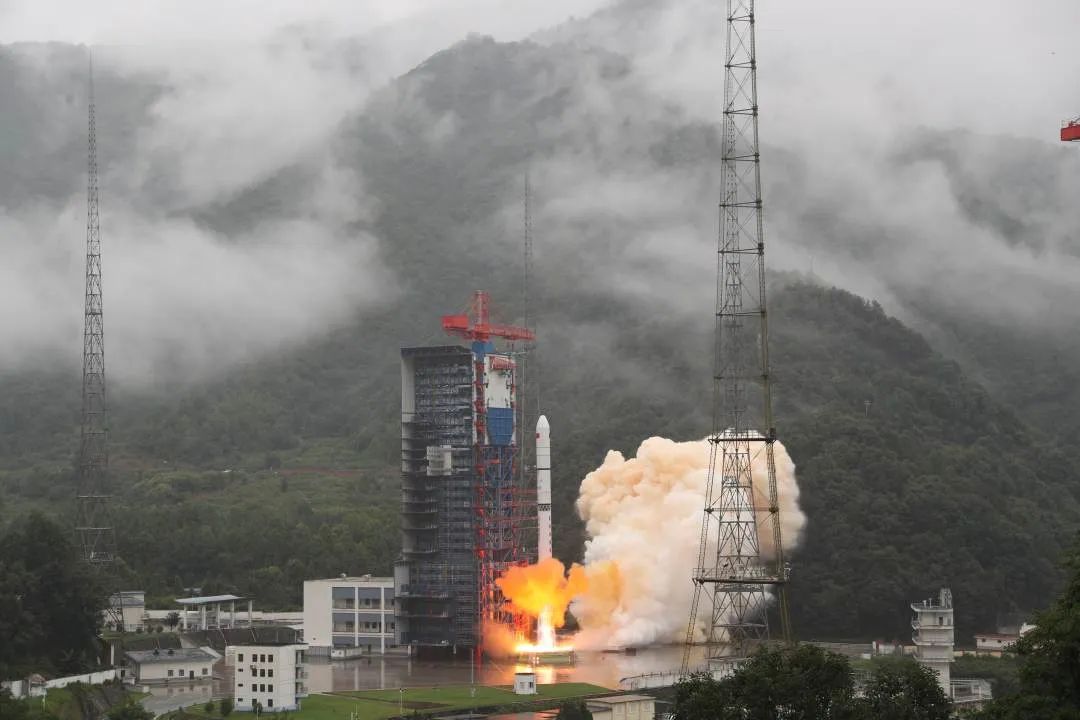 3衛星同時に！　中国が「リモートセンシング35号02組」衛星を打ち上げ